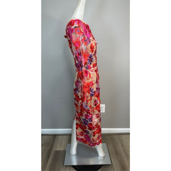 NWT Elliatt Merriment Electric Floral Appliqué Midi-Dress Red Beige Small $495 - Picture 6 of 10